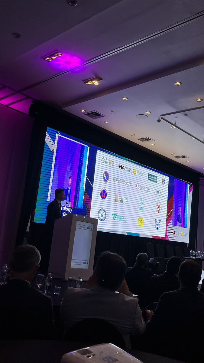 urolo_ga's tweet photo. Empezando el día del mejor evento de #endourologia de LATAM #ENDOUROHA23
😎 lista para ver a las y los mejores!!
@PabloNContreras
@sproietti81
@OTRAXER
@endourologyucsd
@BernardoNor9
@MSGONZALEZURO
@DrSandroVarea
@LauraMouro4
@corbettajp
@HolgerGerullis
@natxo73 https://t.co/nyIYULucYs