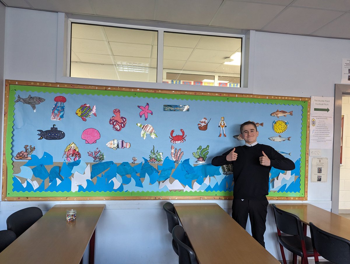 SflStMungos's tweet photo. Some of our young people in S2 sharing their creativeness and passion for fishing with their fantastic display!🌊🐠🦈🐬🐳🐟🐚🦀🦑🐙🪼🦪🪸🐡🦐🦞 https://t.co/JsF9QLxqJf