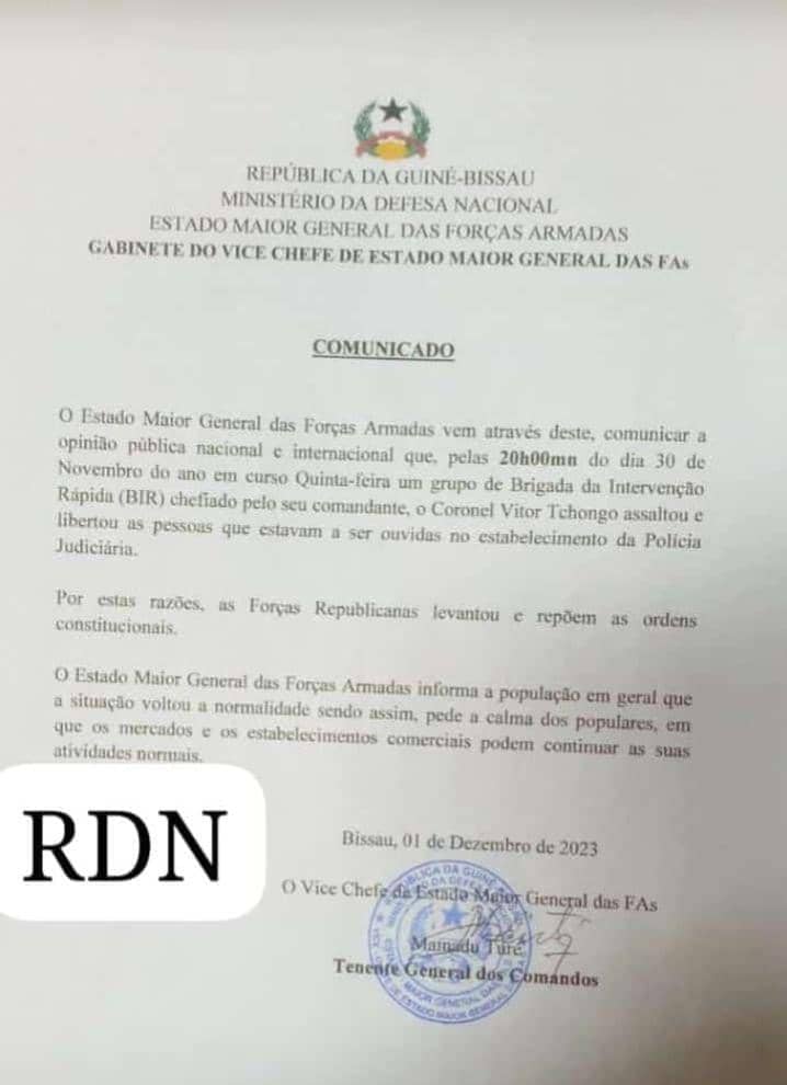 MalmoReis's tweet photo. La situation est retournée à la normale. Le commandant de la BIR ainsi que ses hommes, qui avait dirigé l'opération pour libérer les deux gouvernants, ont été arrêtés et les deux gouvernants retournées en prison. Une communiqué de l'État Major a été sortie #GuinéBissau🇬🇼 https://t.co/MNZo9SbCJK