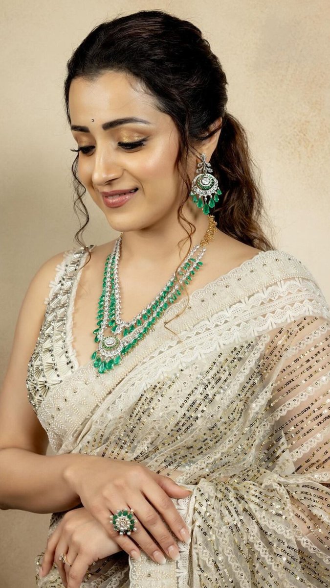 GAQrDi_XkAASACH?format=jpg&name=medium