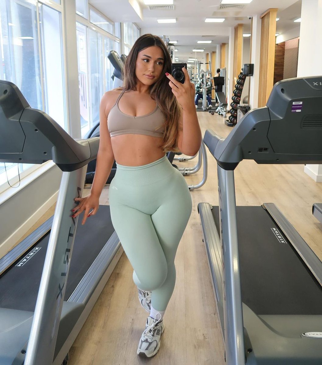 gymxplus's tweet photo. A good gym fit = a good session 🕺🏻🩷 @aybl ‘SILVIA10’
©️Credit ig @silviamerencianoperez
#gym #explorepage #relatable #fitnessgirl #gymfit #aybl #gymgirl #tlf #legday #gymshark #fitnessmodel #weightloss #gymfit #fatloss #homeworkout https://t.co/1Fvnpfn8cq