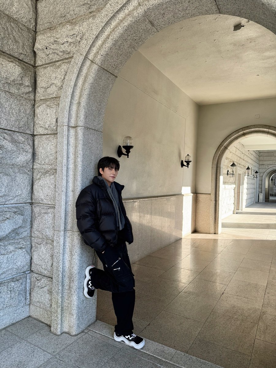 VannerOfficial's tweet photo. [#GON]

겨울이야😱

#VANNER #배너 #곤 https://t.co/Reg0esVUdF