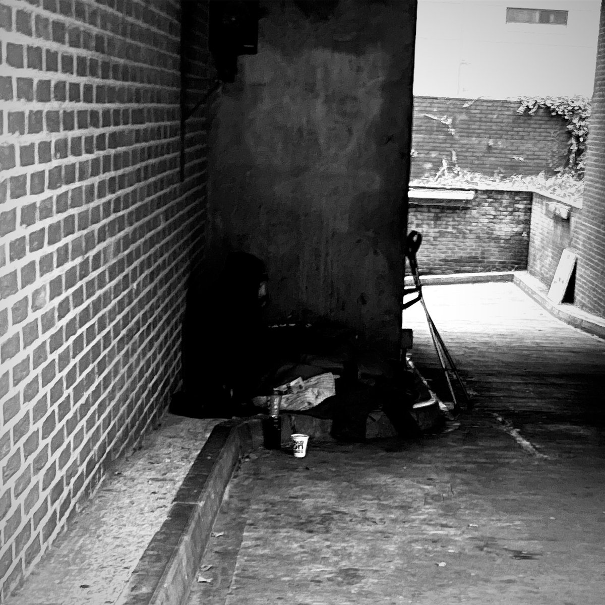 Homelessness is real and it happens here in Woking. The team have been out early this morning ensuring no one is rough sleeping, if we find anyone we can get them accommodated with the support of WBC during this period of cold weather. #winter #local #help