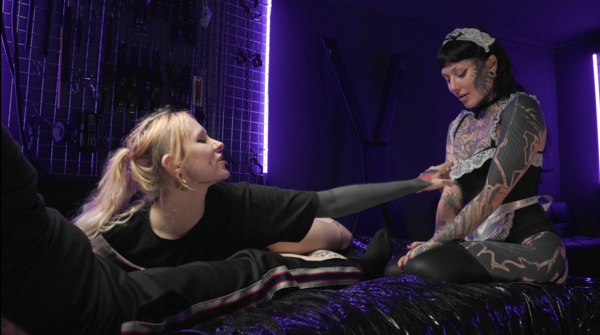 MAID TO SUCK with <a href="/yourvenusdoom/">𝖁𝖊𝖓𝖚𝖘 𝕯𝖔𝖔𝖒 | BDAY APR 27 🔪</a> <a href="/dtf_franky/">f</a> 
now at onlyfans.com/xioxander
onlyfans.com/xioxanderfree
manyvids.com/Video/5205723/…