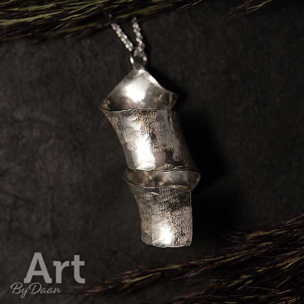 Het is  #december en de #feestdagen komen er weer aan! Ik heb de mooiste creaties voor jullie online gezet 🥰 Welke staat op jouw verlanglijstje? #dtv #kerst #cadeautip op=op! 

artbydaan.nl/sieraden

PS wil je langs komen om iets moois uit te zoeken stuur een pb!

Delen = 🥰