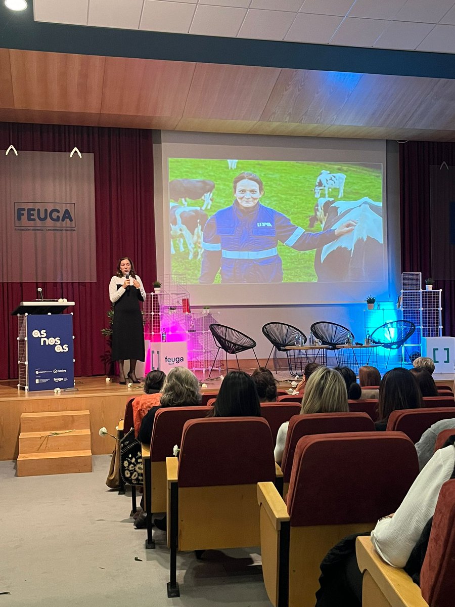 Emprender en Galicia no es fácil y <a href="/carmen_lence/">Carmen Lence</a> sabe mucho de ello. #asnosas23