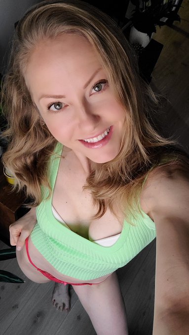 JOIN NOW❣️🔥🔥 ➡️➡️➡️https://t.co/JKc945IXX1 https://t.co/jl1KFe4xsJ