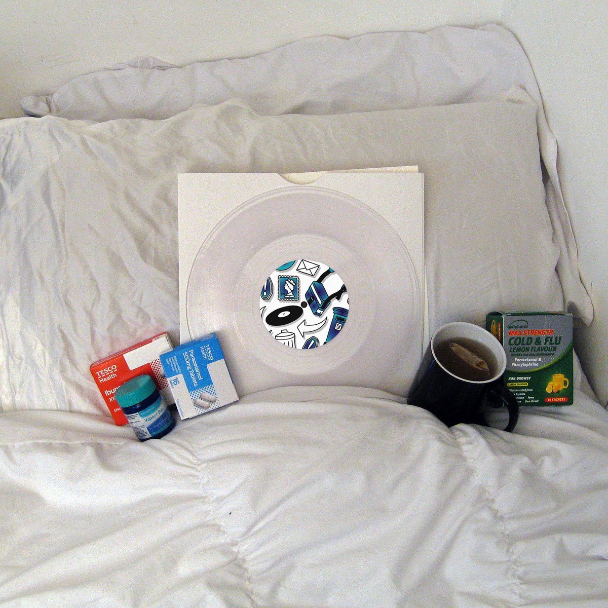 Been deathly ill all week but it's Bandcamp Friday + festive season I've slapped a 10% discount on EVERYTHING on the label including this limited lathe-cut 💖

Discount code (expires tonight at midnight GMT): lemon_b2b_ginger

nomoremailouts.bandcamp.com