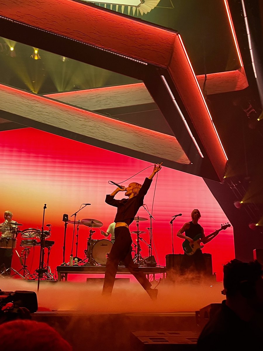 Paramore.
Melbourne, Night 3.