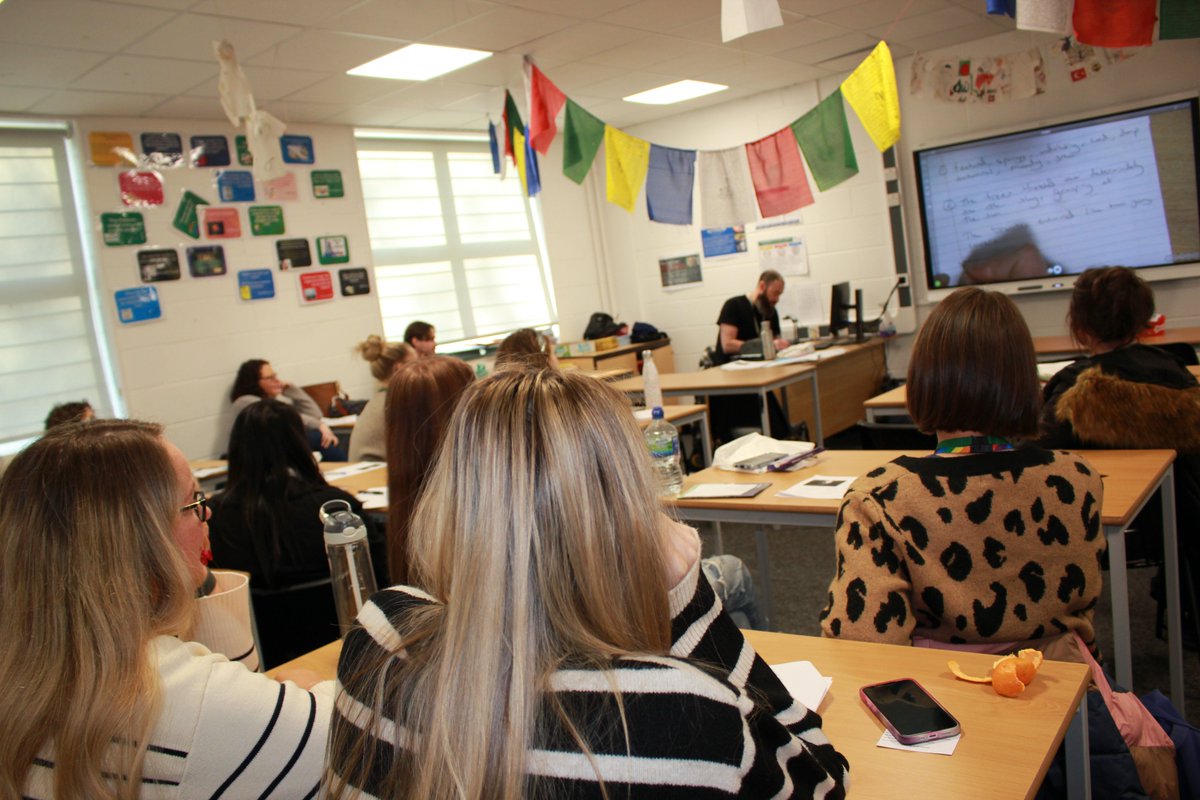 Trust_GMET's tweet photo. Plenty of engagement during our training day, from styles of leadership to culture of feedback and developing literacy. We've had so many fantastic sessions taking place today!
#WorkingWithWhatWorks https://t.co/drCp8Rm6Mj