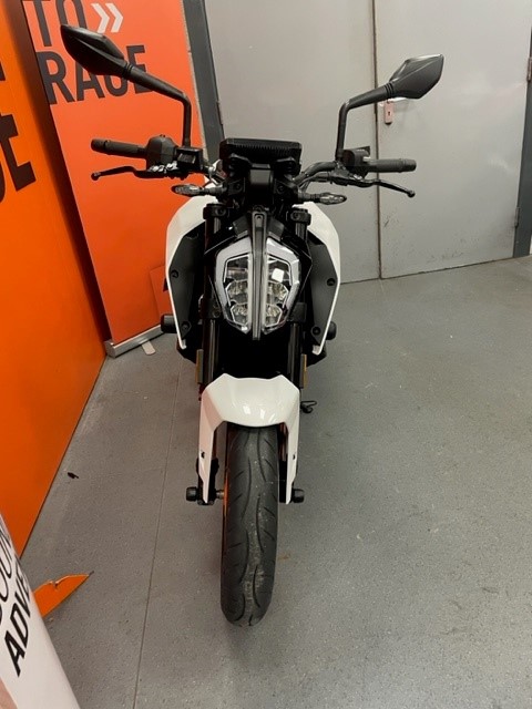 🧡KTM 390 Duke - 2018
£3,199.00 - 3,828 miles

Good service history with this bike. Bike is fitted with Crash Bungs.

For more details or to book a Sales Appointment, please call 028 9262 2886 (option 1) or email sales@phillipmccallen.com