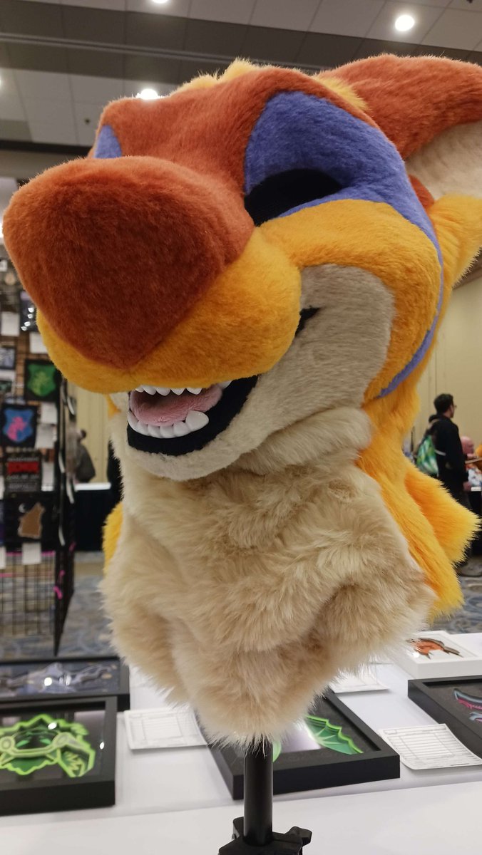 Manokit head Available! Our employee Adimian made this beautiful critter just in time. You can bid on it at the <a href="/FurFest/">Midwest FurFest</a> Art Show! Please go check it out. Fully lined, black mesh vision, fan in muzzle, fits up to 24" head. Would you believe this was his first fursuit head!!