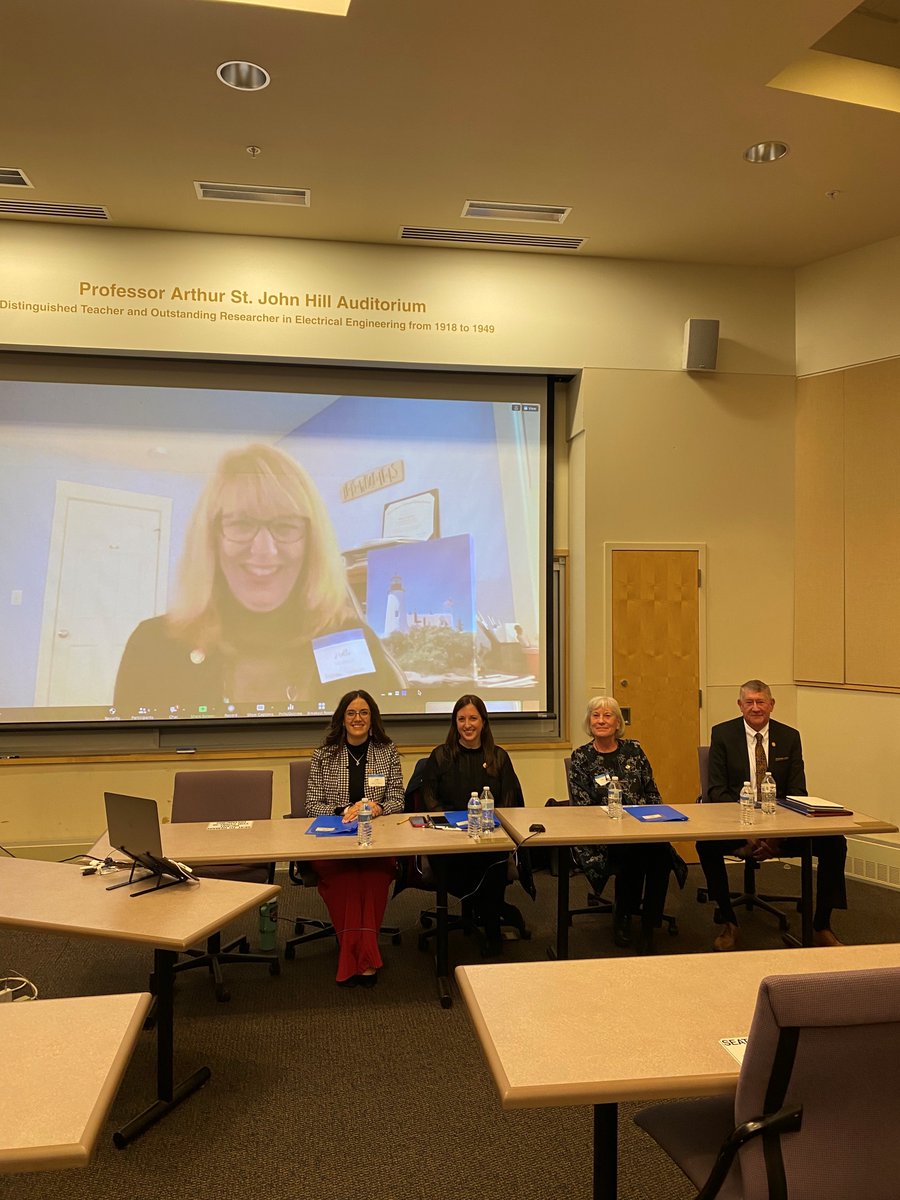 Maine @Milken Educators connected w/ preservice teachers at UMaine this week for a panel discussion around three topics in education: Celebrating the Joy, Elevating the Profession, and Activating our Teaching and Learning Communities. #MilkenJoy4ME #lovemaineschools