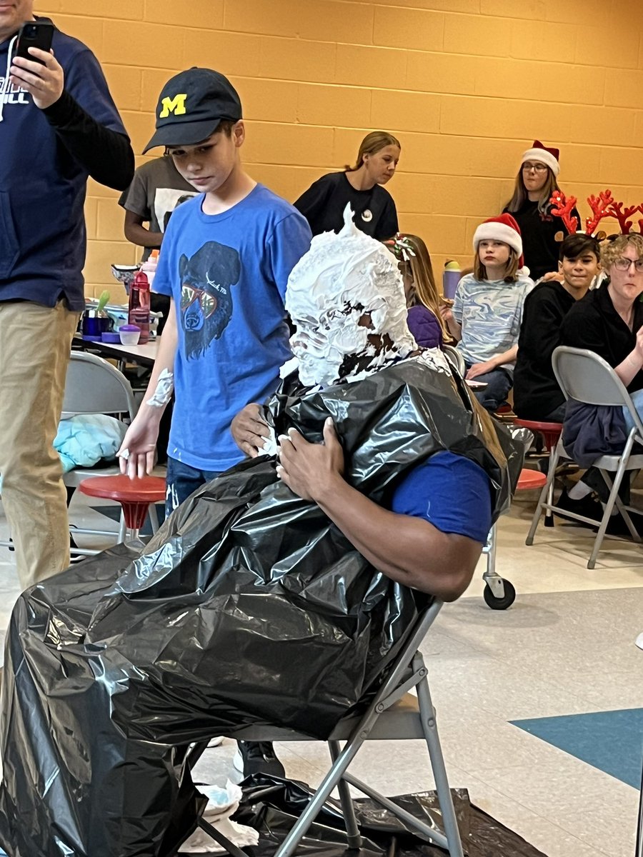 MsLaurenHaynie's tweet photo. Our @SalemMSWake fearless leader @Class_of_MrMcC has followed through on his incentives during our Penny Wars fundraiser this week. Which team will ultimately win the overall incentive? It’s still up on the air. #SalemProud https://t.co/S2bor57SqC