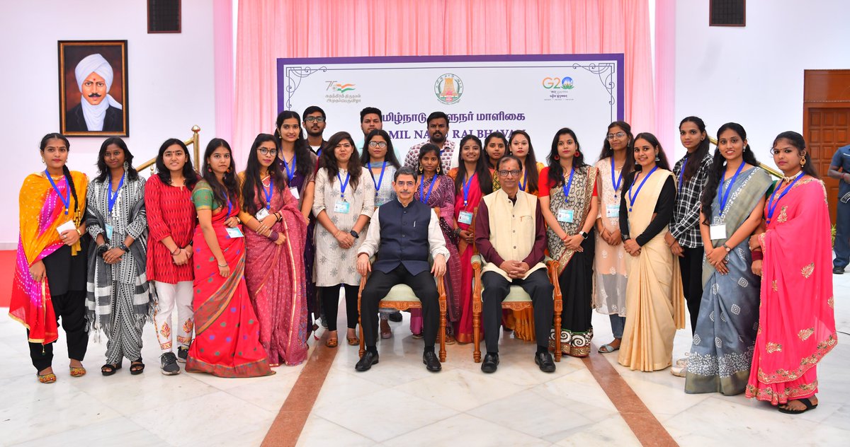 Governor Ravi had a detailed and insightful interaction with the students from Rajasthan who are on an exposure tour of Tamil Nadu experiencing immensely rich spiritual culture, heritage, hospitality & cuisine of the state under #YuvaSangam Phase-III of #EkBharatShreshthaBharat.