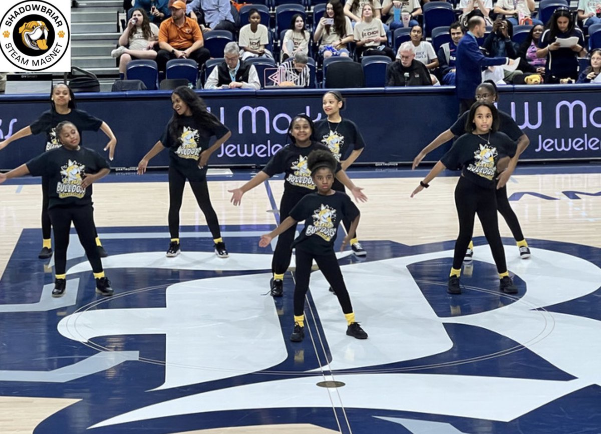 shadowbriares's tweet photo. #LadyBulldogs
#HISD #SchoolChoice #SteamMagnet #ShadowbriarES https://t.co/Sv4FaMp9DL
