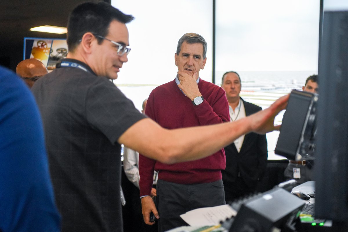 FAA_Mike's tweet image. This week I visited the FAA’s Tech Center where we’re making advancements in surface safety tools as we pursue our goal of zero serious close calls. These solutions include simple runway incursion devices and approach runway verification technology.