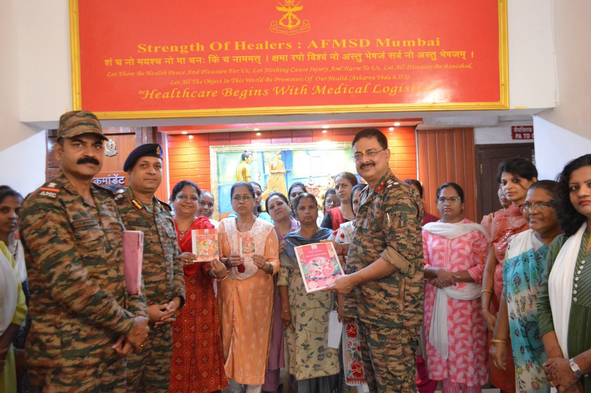 dgafms_mod's tweet photo. To commemorate #InternationalYearOfMillet, Brig AK Singh, Commandant, #AFMSD #Mumbai released a cook book of #Millet at #AFMSD #Mumbai a #DGAFMS unit. He also apprised the ladies and mothers posted in the depot on the benefits of switching of food habits from processed and packaged foods to millets. The occassion was marked by release of special weekly menu of cook house based on preparations of #Millet.

#IYM2023 
#healthyfood 
#HealthyChoices

@SpokespersonMoD