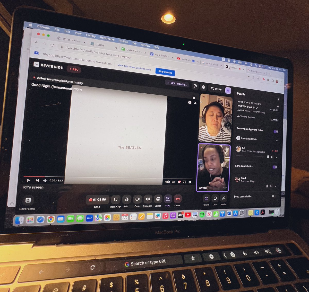 Waiting to X-hale Podcast (@waiting2xhalepd) on Twitter photo And thatโs a wrap on <a href="/inlandemperor/">Karen Tongson</a> & <a href="/wyntermitchell/">๐ฅ ๐ with a Y ๐ ๐ฅ</a> in Waiting to X-Hale. There were laughs, tears, revelations, lots of love and gratitude, and even announcements of some new plans. Listen to our last two episodes airing 12/4 & 12/8. ๐ค๐พ And thatโs a wrap on <a href="/inlandemperor/">Karen Tongson</a> & <a href="/wyntermitchell/">๐ฅ ๐ with a Y ๐ ๐ฅ</a> in Waiting to X-Hale. There were laughs, tears, revelations, lots of love and gratitude, and even announcements of some new plans. Listen to our last two episodes airing 12/4 & 12/8. ๐ค๐พ
