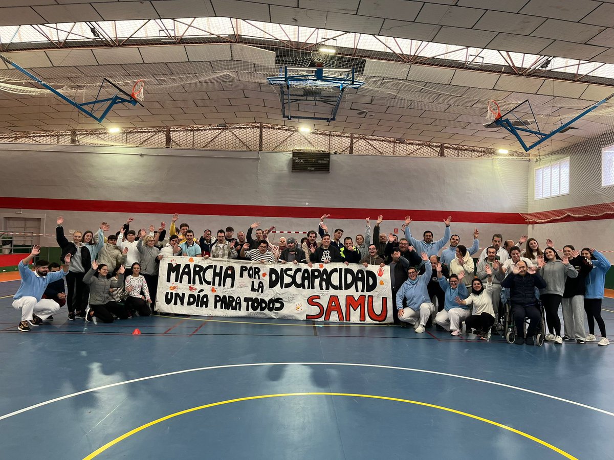 iescantillana's tweet photo. SEMANA DE LA DIVERSIDAD FUNCIONAL
El pasado martes 28 de noviembre celebramos un encuentro entre l@s chic@s de la Residencia San Sebastián SAMU  y alumnado de un grupo de 4°ESO.Realizaron varias actividades deportivas y compartieron unos momentos agradables.Agradable experiencia! https://t.co/VN7lsaYH94