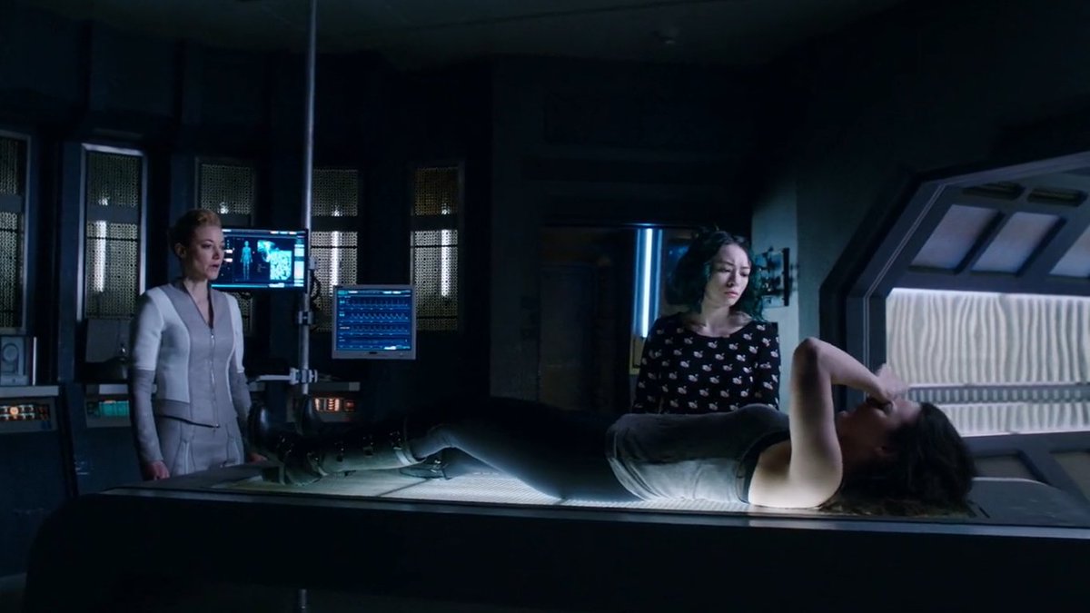 darkmatterfan3's tweet photo. ๐๐ : ๐๐ผ๐ถ๐ป๐ด ๐ข๐๐ ๐๐ถ๐ด๐ต๐๐ถ๐ป๐ด (๐ฎ๐
๐ฌ๐ต) #24
๐๐ถ๐ฟ ๐ฑ๐ฎ๐๐ฒ: Aแดษขแดsแด 26, 2016
#DailyDarkMatter #DarkMatterSeason2 #Canadianscifi #RazaCrew #scifi #GoingOutFighting #MelissaONeil #Two #Five #TheAndroid #ZoiePalmer #JodelleFerland #DarkMatter https://t.co/bLoLnz1w1p