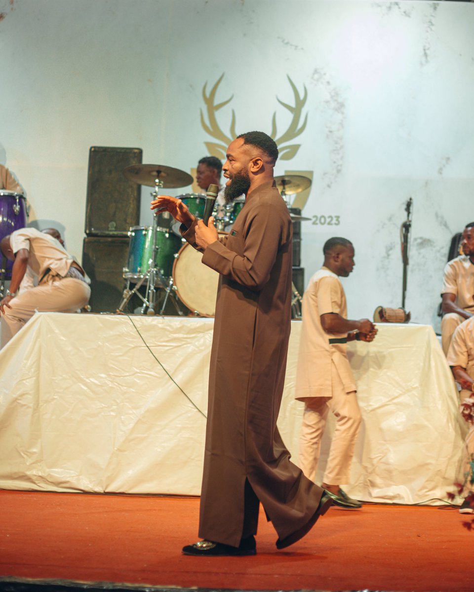 I shot this beautiful images of @OfficialArole the Prophet 🔥💯 an Event last weekend at Doom, Akure.

#akure #woliarole #eventphotography #jamesphotography