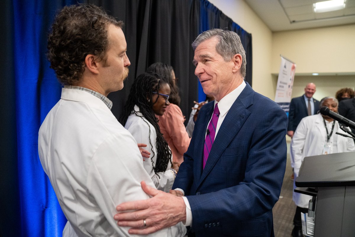 NC_Governor tweet picture