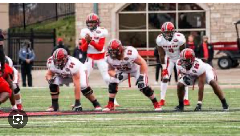 Blessed to receive an off from the University of Austin Peay ❤️🖤 @CoachKaster @CoachDrewDallas @CoachK_HutchFB