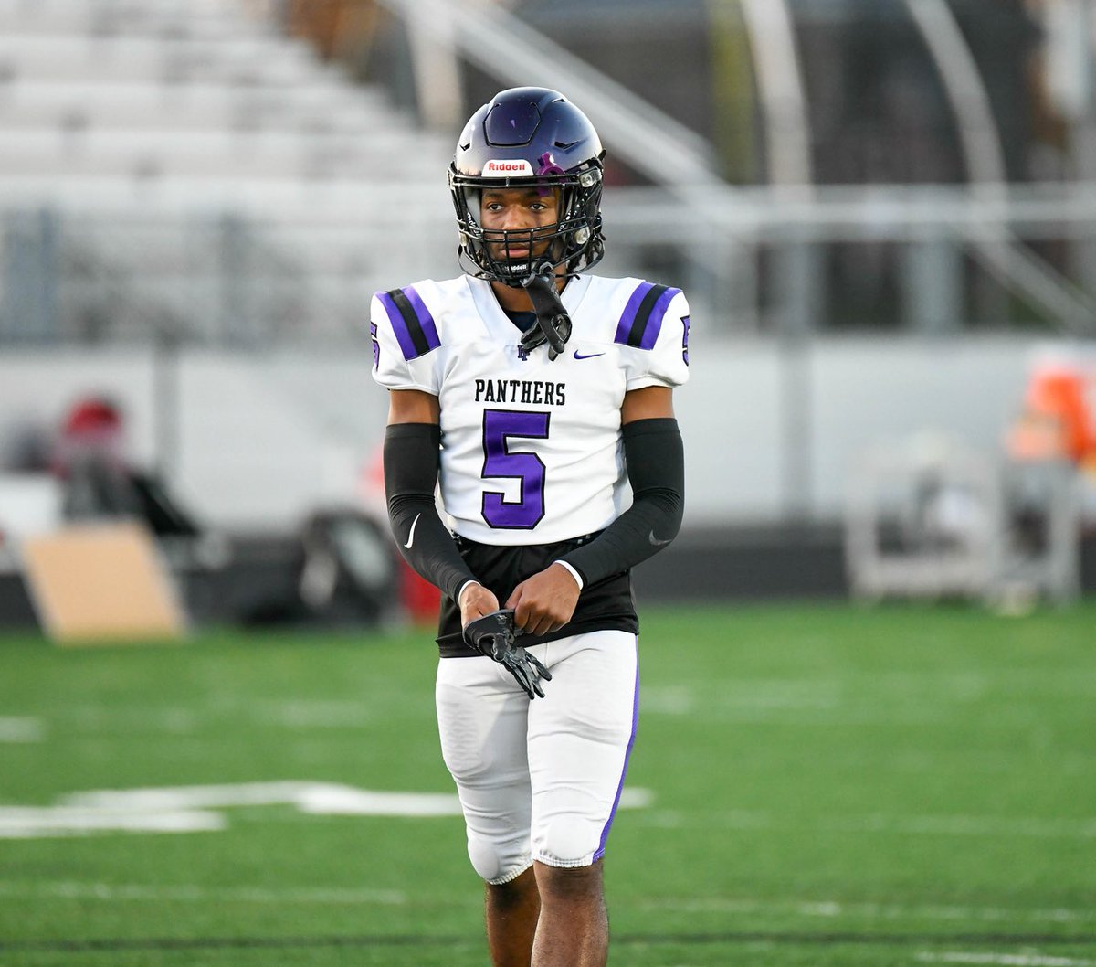 Blessed to be named First Team All District and Second Team All Region DB!!#AGTG <a href="/GregoryCausey5/">Gregory Causey</a> <a href="/pfhsathletics/">PFHS Athletics</a> <a href="/LancasterCoach/">Coach Chris</a>
