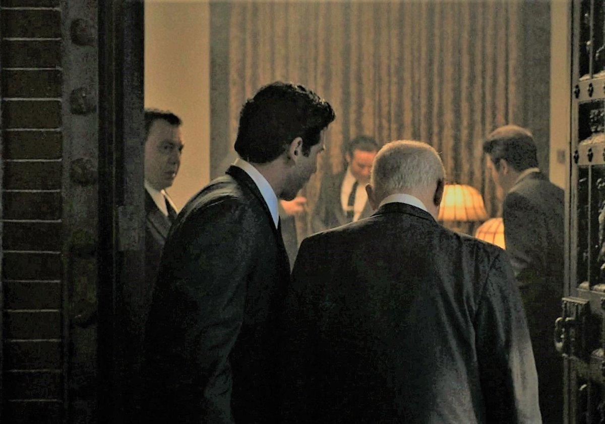 KentSladyk's tweet image. Originally in the parlor scene of #TheManySaintsOfNewark, I was standing on the right side of the door, not the left side, I acknowledged the boss as he entered and shook hands with Johnny Soprano played by Jon Bernthal who escorted the boss into the parlor played by David Chase.