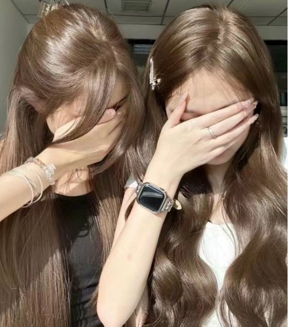 JpDobee's tweet photo. ในที่สุดก็เจอยาย้อมผมแบบในพินที่พส.จีนแนะนำ❗️
 ได้สีแบบในรูปเลย น้ำตาลชานมๆสวยละมุนมาก
สารสกัดออแกนิคผมไม่เสียบำรุงในตัว100%✨️
พิกัด📌 https://t.co/mUTIBrCWYy

#ย้อมผม #ทำสีผม #รีวิวบิวตี้ #HowtoPerfect #สีชานม #ผม #สาวจีน #ShopeeTH #ใช้ดีบอกต่อ #fypシ #pin https://t.co/nlyxfNeUfW