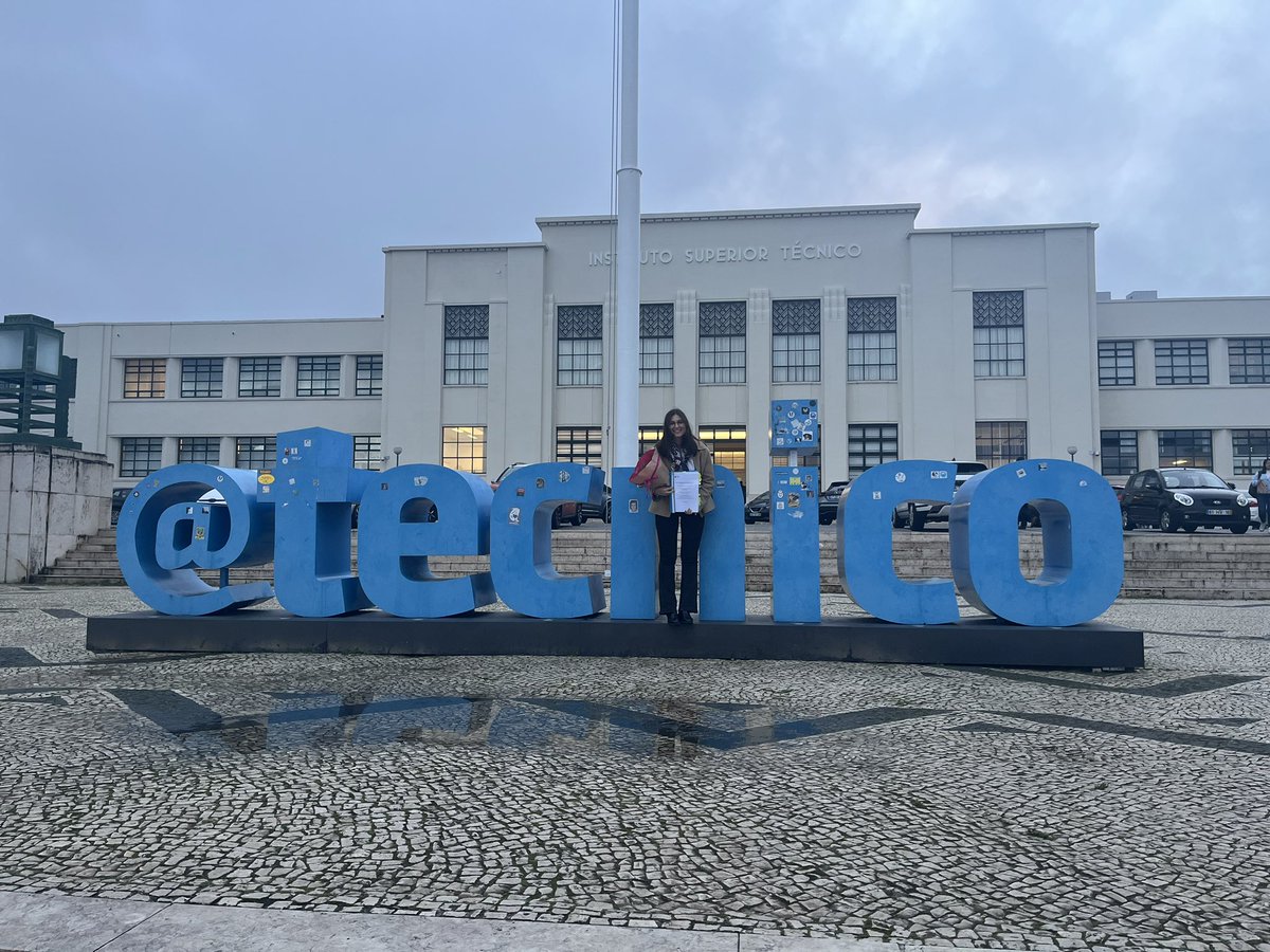 tri_lab_AJ's tweet image. This week, our master’s student Benedita defended her thesis untitled “Interaction between glia and sensory neurons in skin reinnervation and wound healing”. Benedita was supervised by @laracjcarvalho and Rita Teodoro.

Congratulations Benedita!