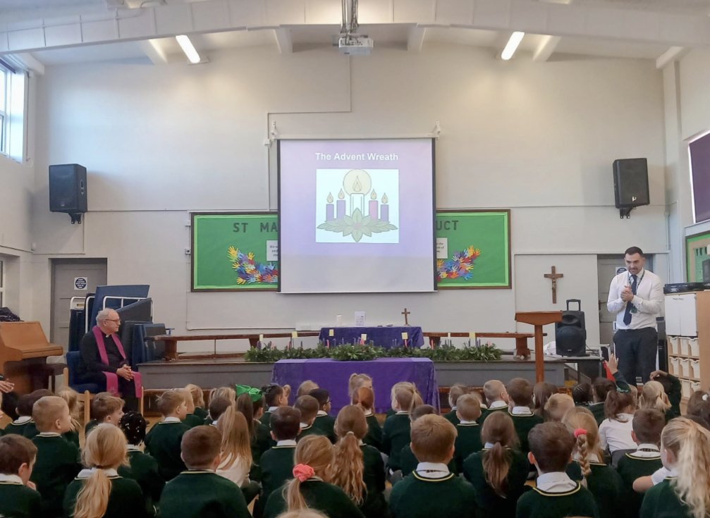 We prepared for the start of Advent by making our Advent Wreaths this week. A big thank you to Mrs Brynes who has produced some wonderful wreaths again.

Today, we held a lovely service with Father Michael blessing the Advent Wreaths to be shared around the classrooms. 💚