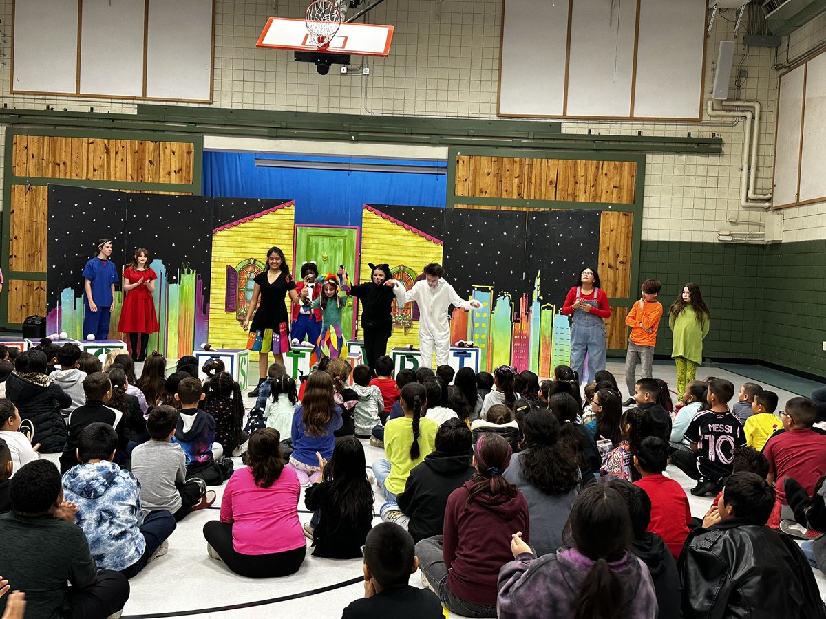 Longfellow Elementary Albuquerque tweet media