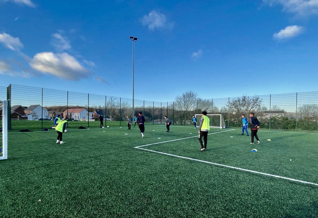 A brilliant week of delivery across the North West ⚽️ ❄️ 

A real privilege to work alongside outstanding coach developers 💫 <a href="/PSP_1976/">Pav Singh</a> <a href="/coachbenh/">Ben Hardaker</a> <a href="/beckyclough93/">Becky Clough</a>