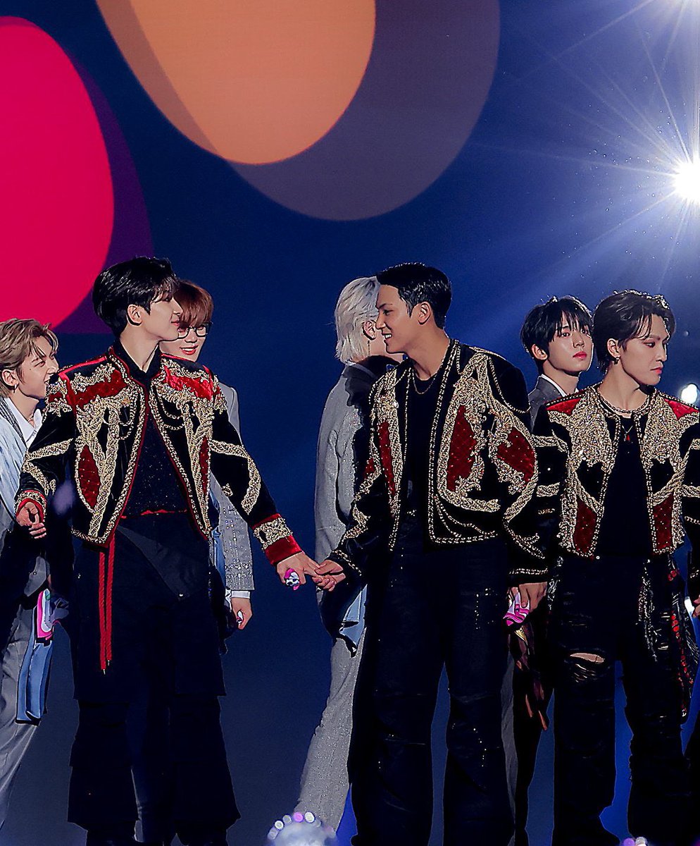 Taeyongie's tweet photo. Keluarga cemaraku🫶🏻 #minwonchan https://t.co/cbSJOEOuTB