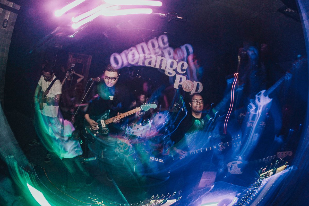 jerukrecords's tweet photo. AMOFO!!! @Amofo__  #OrangePopVol8 https://t.co/CLJaMipfd3