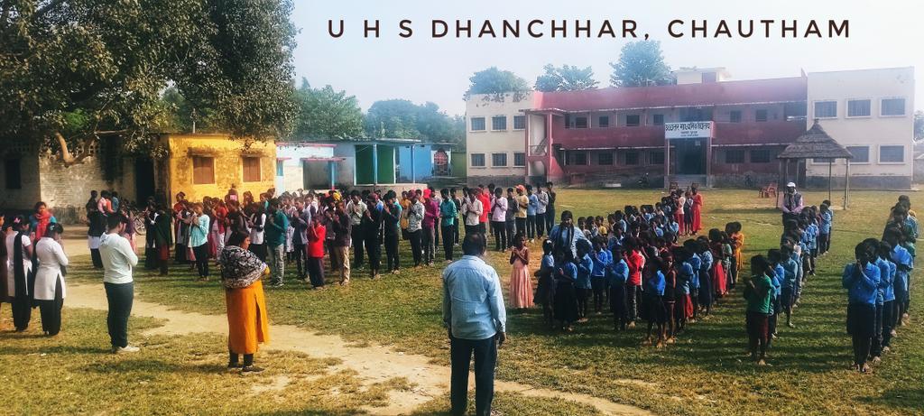 Krishna07428147's tweet photo. परिवर्तन एक दिन में नहीं होता है ,
मगर एक दिन जरूर हो जाता है❣️
#मेरा_विद्यालय #UHS_DHANCHHAR #Bihar
#CHAUTHAM #Khagaria #bpscteacher
@BiharTeacherCan @Teacher_Point @STET_QUALIFIED @teachersofbihar https://t.co/nrWda02oCE