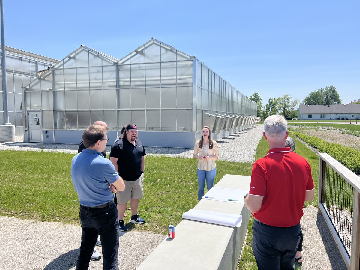 OSU_HortCropSci's tweet photo. Are you interested in Specialty Crops Weed Science &amp; Management? Then good news, we have an exciting new #faculty role for you! Come grow your career with us + @OhioStWeedSci. Learn more + apply ⤵️ 
https://t.co/eRM65TWae2 https://t.co/iIxHEd2qc6