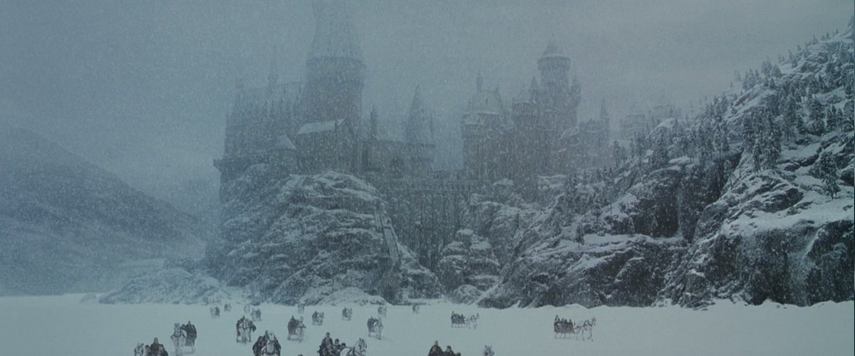 sihirbakanii's tweet photo. Hogwarts'ta kış başkadır. https://t.co/SkQhLrqEUT