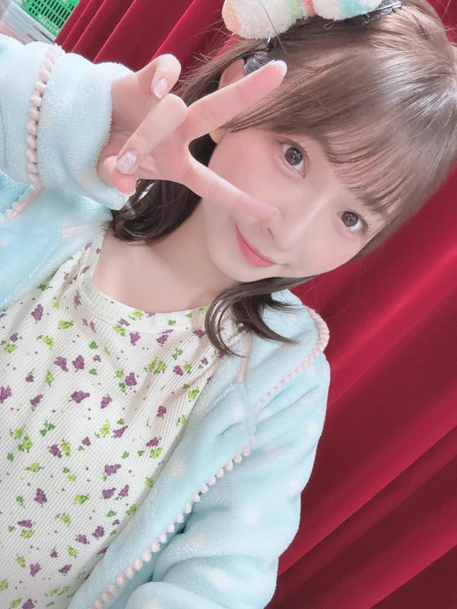 久しぶりのパジャマドライブ公演でした 緊張したーでも楽しかったーー!  キス損で名前呼ぶの初めてしたよ^_^  パジャドラは次は10日! 4期揃うよーーぜひ