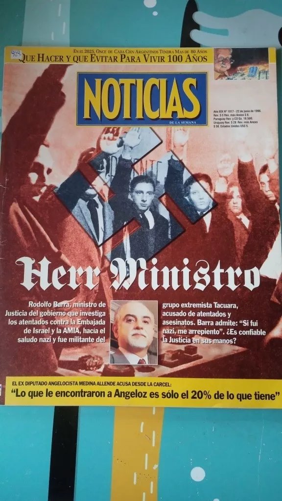 juanelegonzalez's tweet photo. Rodolfo Barra, el Procurador del Tesoro de Milei, era NAZI

Literalmente eh

"Si fui nazi me arrepiento", le dijo a @dariogallo en esta tapa histórica de Noticias. Que gobierno que se viene... https://t.co/1Sk91aRXfy