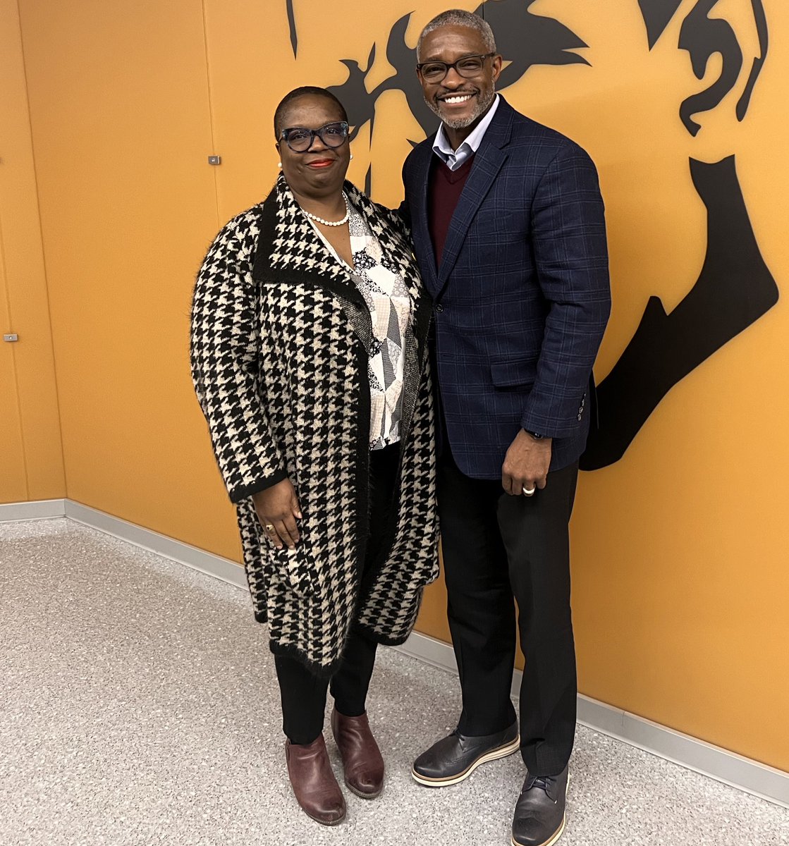 Day two in NYC consisted of two college visits. The first to St. Francis College, and the second to Medgar Evers College. The staff was incredibly welcoming and it was great learning more about their institution and sharing EBS’ mission. #EquineIndustry #NYRA #TalentPipeline