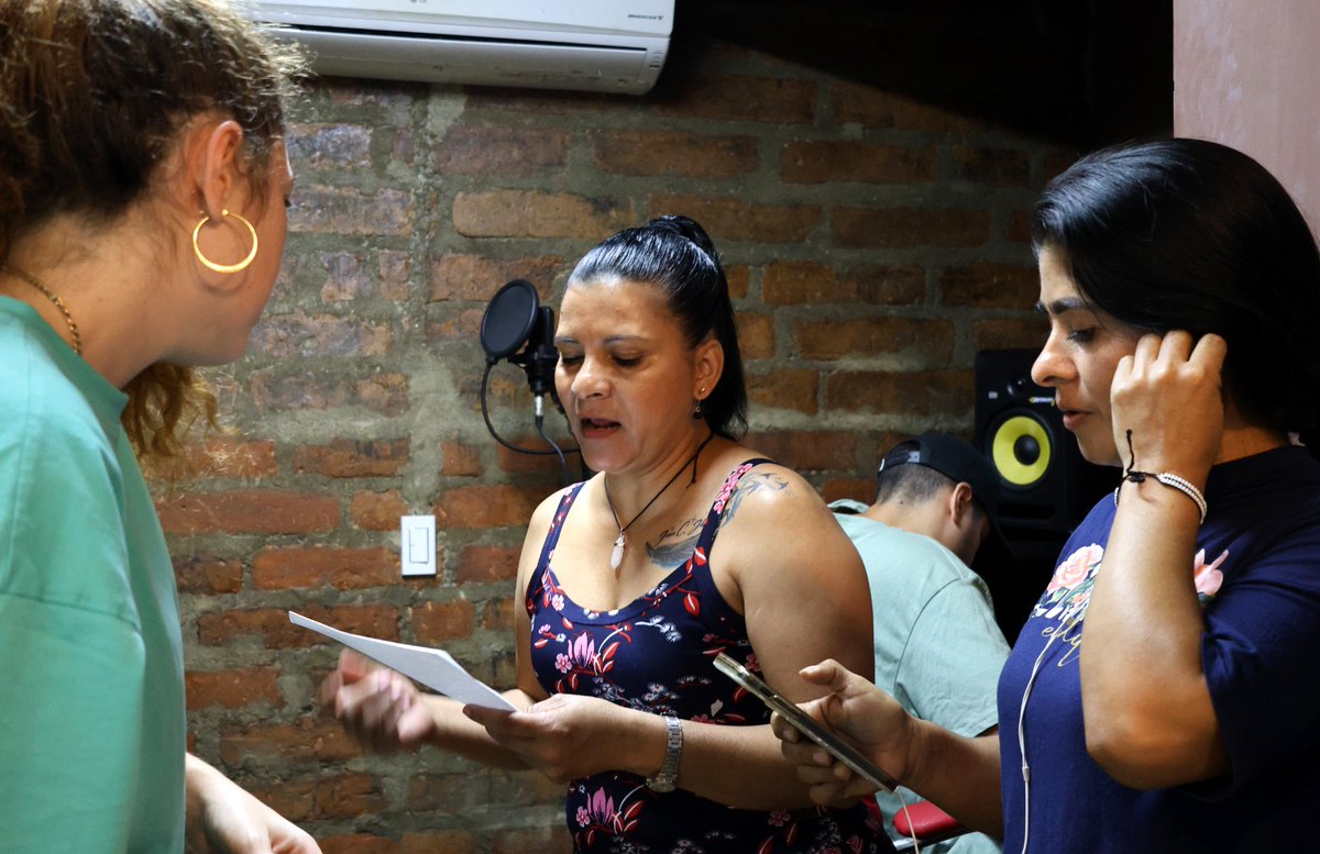 Associació Catalana per la Pau tweet media