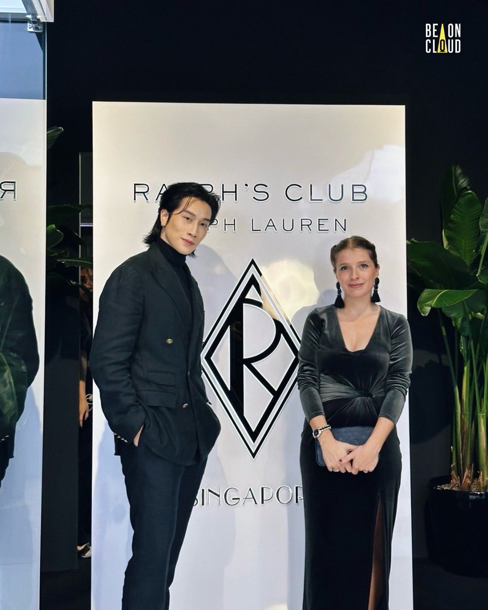 beoncloud_th's tweet photo. ไบเบิ้ล-วิชญ์ภาส สุเมตติกุล และคุณปอนด์-กฤษดา ถ่ายภาพร่วมกับทีมผู้บริหาร คุณ Charles Alex และคุณ Juliette Mauran ที่งาน RALPH'S CLUB: FROM SINGAPORE TO NEW YORK✨📸

@RalphLauren @biblesumett 
#RalphsClubxBible
#RalphsClub #RalphLaurenFragrances https://t.co/EkE4ajAO5v