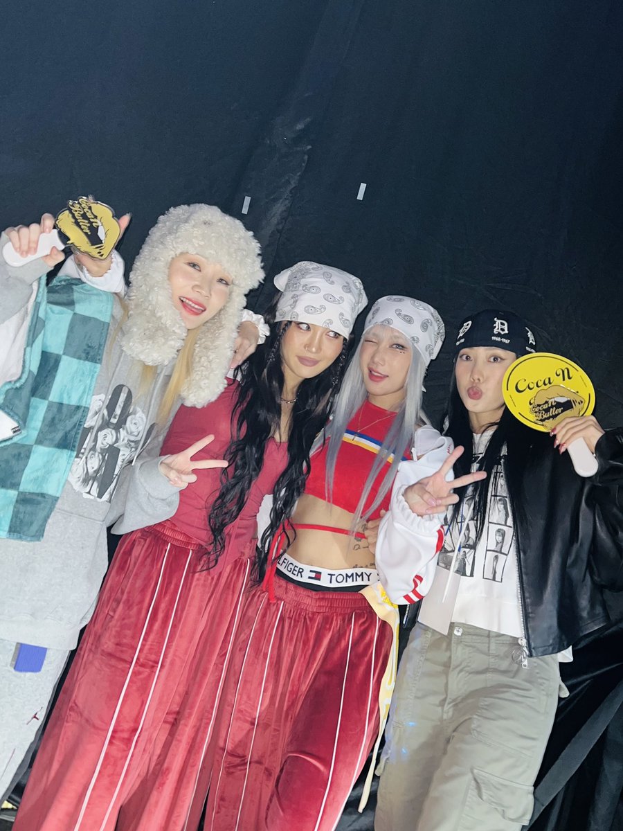 스우파2 콘서트 게스트로 초대해주셔서 감사합니다!! 추운 날씨지만 뜨거운 에너지 얻고갑니다❤️‍🔥

#CocaNButter #코카앤버터