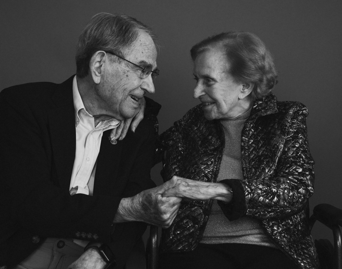 We are proud to pay homage to stories of lasting love that we are privileged to witness and hear every day throughout the Lasting Love photography project. Thank you Tom Sanders for capturing these beautiful portraits of couples at our La Jolla community. ❤️ #lastinglove