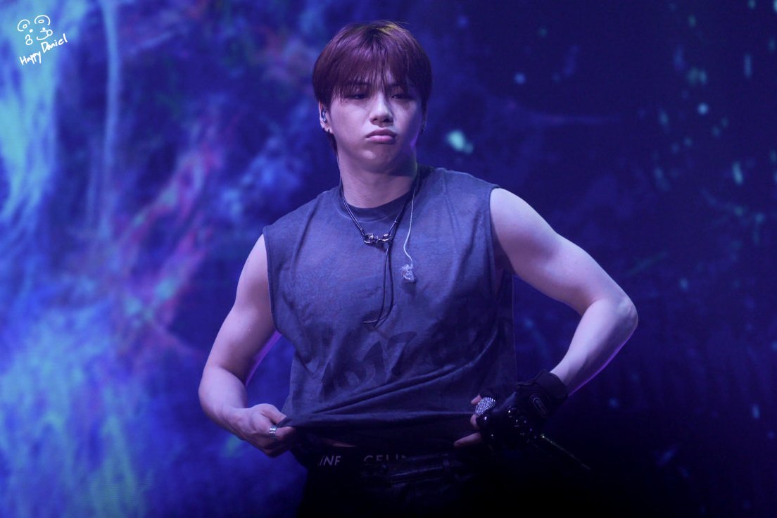 _catniel's tweet photo. I can't wait to see only one man 💃🔥 @konnect_danielk #KANGDANEL #강다니엘 https://t.co/JGlGbR3kGS