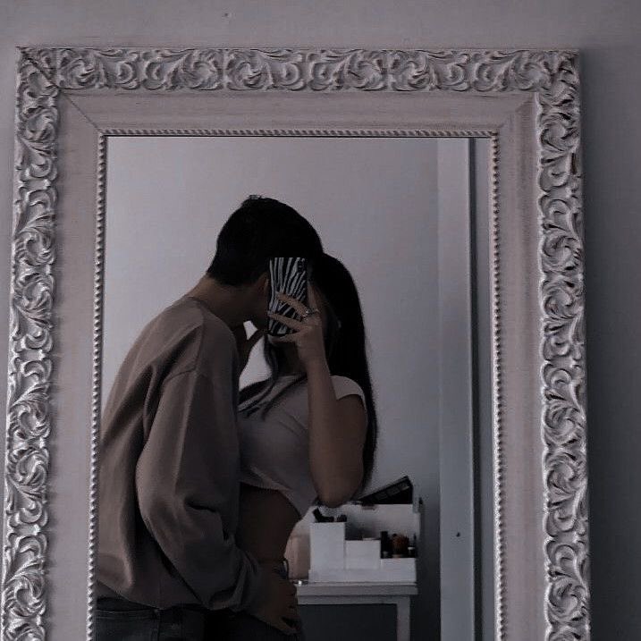 Feliz cumpleaños a mi chica mi prometida. Nuestra relación no es cómo las demás pero sabes que te amo y daría mi vida por ti. Gracias por aceptarme cómo tu futuro esposo y aguantarme en todos los momentos. Espero te la pases muy bien con todos los que te amamos.
<a href="/Vanessa__evanss/">Vanessa Evans</a>