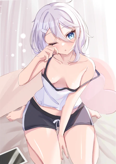 【固定ツイ 12月】  可愛く、透明感のあるイラストを描いてますよかったらフォローしてね!   各種リンク #クロスフォリオ:…ファンボ: # 